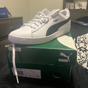 Brand new school puma